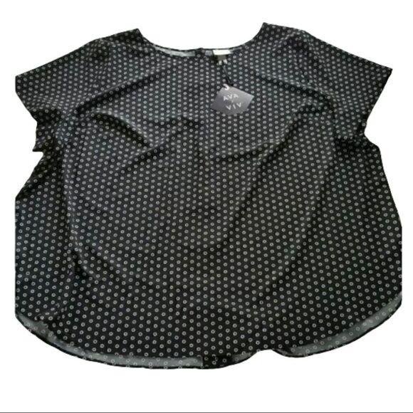 AVA VIV Women’s plus size polka dot short sleeve button back woven blouse - Picture 2 of 2